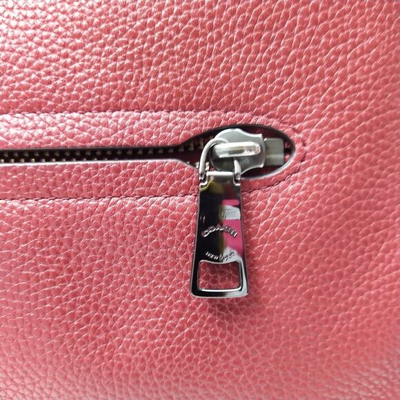 Coach Chelsea Red Leather Zipper Crossbody Shoulder Bag - Picture 4 of 16